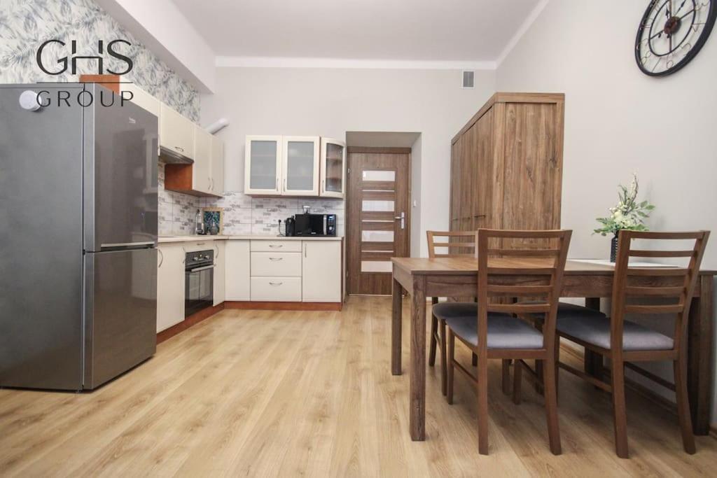 Piekny Apartament W Centrum Krakowskiego Kazimierza Bagian luar foto